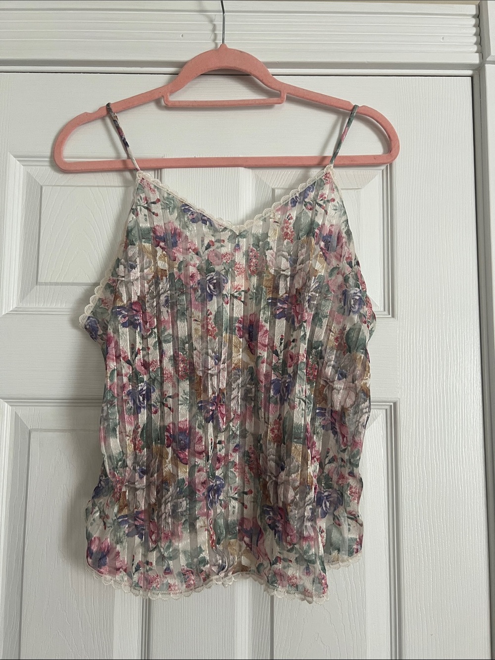 Adonna vintage Floral Lace-Trim Cami